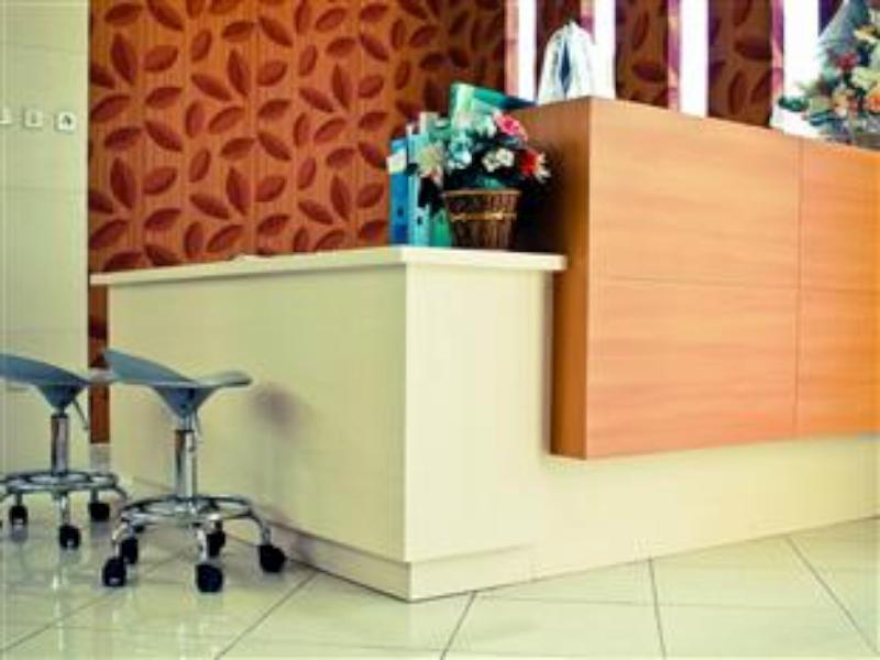 Myzone Homtel Hotel Semarang Exterior photo